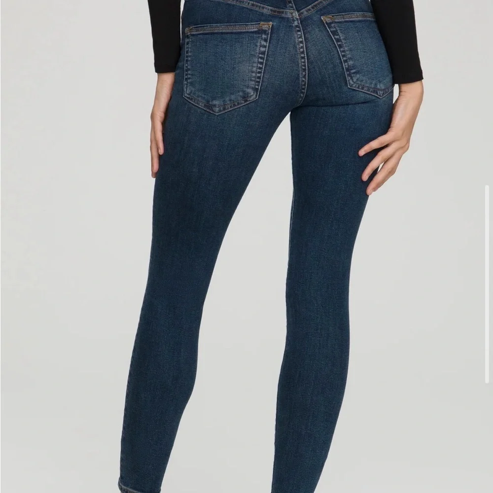 Good American Dark Blue Skinny Jeans - Picture 2 of 4